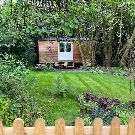 Tranquil Spot Shepherds Hut Cinderford Exteriör bild